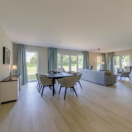 아파트 5 Sterne Strandflair Im Strandhaus 부스트로우
